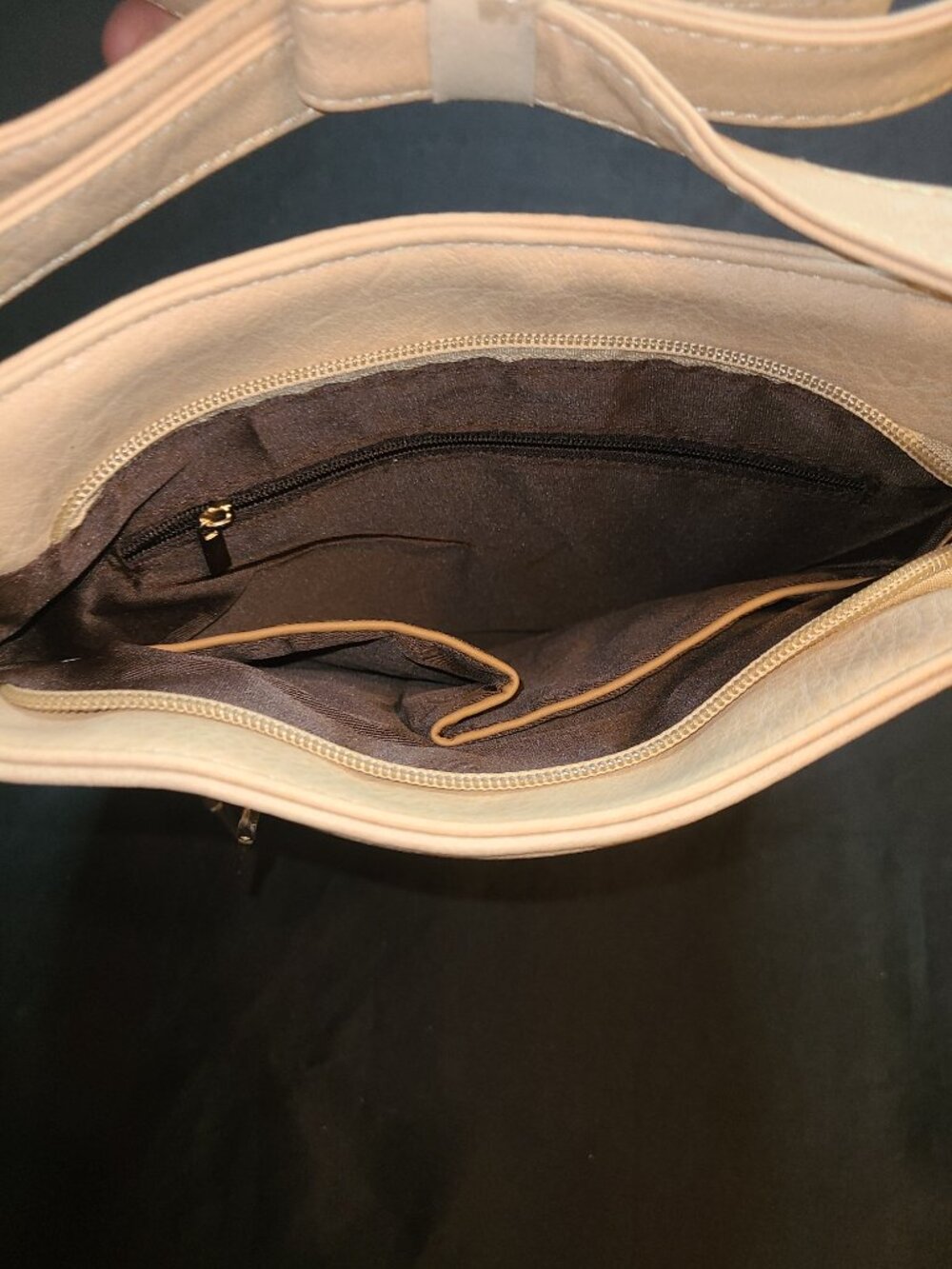 Small Hand bag - Picture 2 of 3